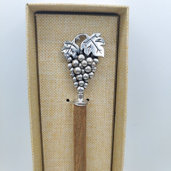 Bamboo Salad Server With Silver Metal Grape Accents - Picture 2 of 5